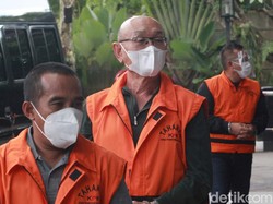 Eks Sekdis PUTR Sulsel Edy Rahmat Didakwa Bantu Nurdin Terima Suap Rp 2,5 M