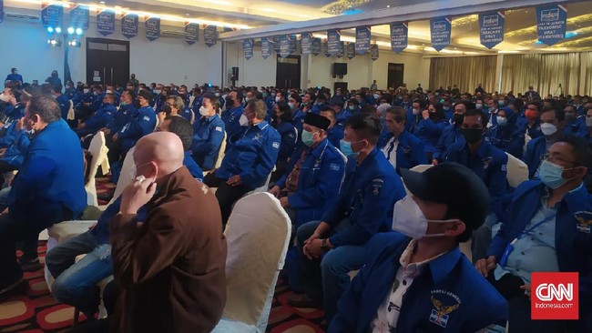 Forum Kongres Luar Biasa (KLB) yang dipimpin Jhoni Allen Marbun mencabut surat pemecatan yang sebelumnya diterbitkan DPP Partai Demokrat.