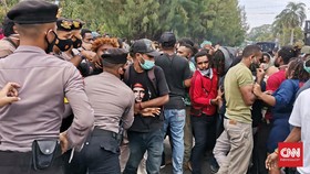 Sempat Diamankan, Demonstran Tolak DOB di Papua Barat Dibebaskan