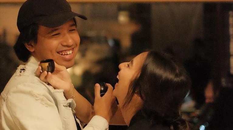 Berikut adalah momen-momen saat Joshua melamar sang kekasih hati, Clairine Clay