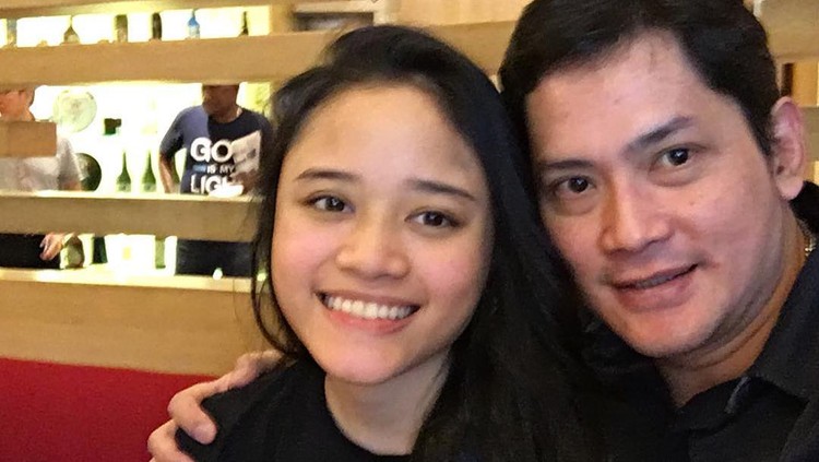 Ongky Alexander dan putrinya, Sasqia