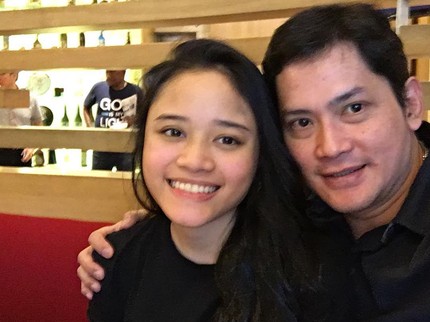 5 Potret Hangat Onky Alexander Pemeran 'Si Boy' Bersama Sang Putri