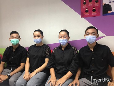 img-title Mark Sungkar Minta Jadi Tahanan Kota VS Kisah Pasutri Kembar Viral