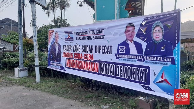 DPP Partai Demokrat kubu AHY berencana menempuh jalur hukum terkait pelaksanaan Kongres Luar Biasa (KLB).