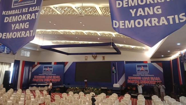 Partai Demokrat meminta perlindungan hukum dan pencegahan tindakan inkonstitusional dalam gelaran KLB yang dimotori sejumlah mantan kader tersebut.