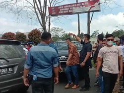 Massa KLB Usir Rombongan PD Sumut!