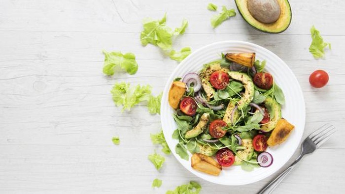 Diet plant based atau diet nabati merupakan pola makan yang hanya mengonsumsi sebagian besar dengan sayuran.
