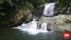 FOTO: Membuktikan Keindahan Tiga Curug di Sentul