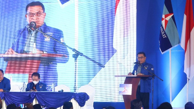 Pakar hukum tata negara IPDN Juanda mengatakan jika sebuah KLB partai cacat prosedur, hasil keputusannya juga cacat.