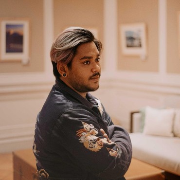 Lirik Lagu Gold - ABDA