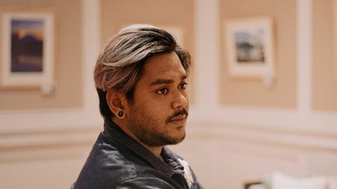 Lirik Lagu Gold - ABDA