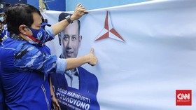 Lawan KLB, DPD Demokrat Cap Jempol Darah Tanda Setia pada AHY