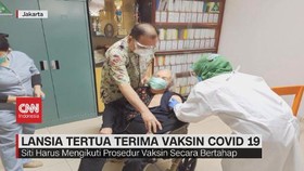 VIDEO: Lansia Tertua Terima Vaksin Covid-19