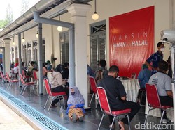 Pemkot Sebut 325 Awak Media di Yogya Telah Mendapat Vaksinasi Corona