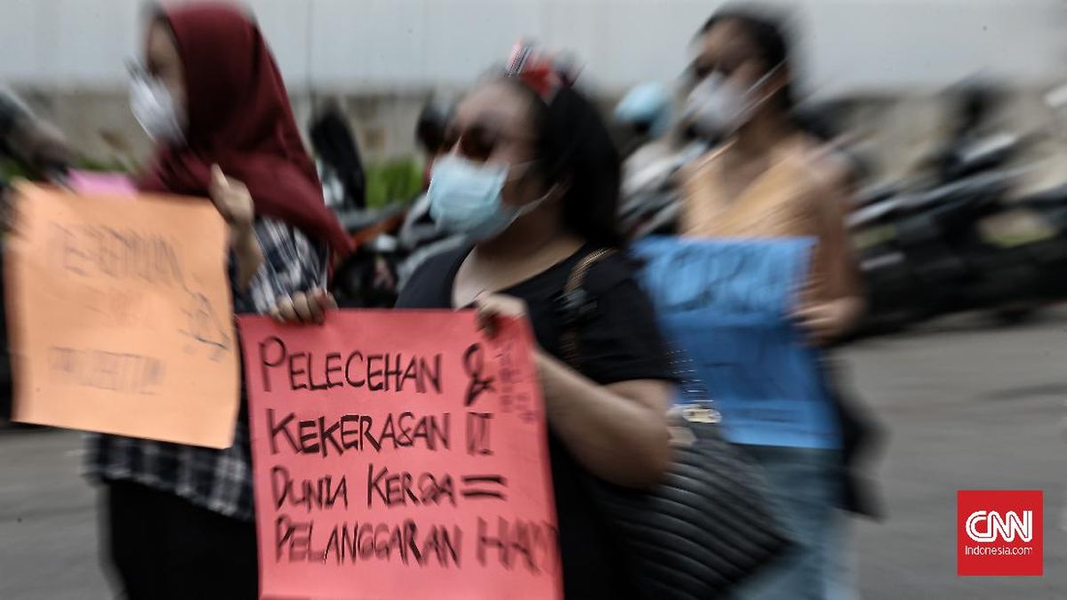 FOTO: Aksi Peringati Hari Perempuan Internasional di Jakarta