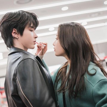 Dari Make Up Hingga Skincare, Yuk Nonton Drama Bertema Kosmetik Ini!