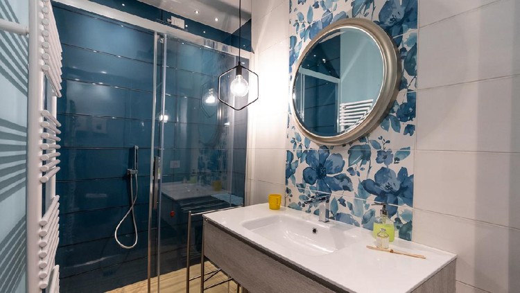 Brand new empty modern design apartment for rental