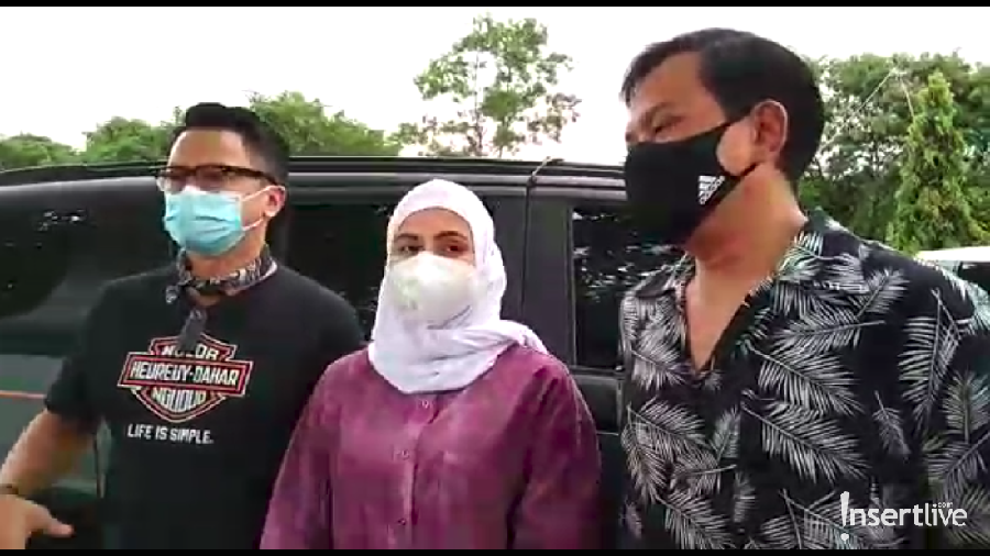 Rina Gunawan Rina Gunawan