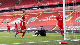 Liverpool Terpuruk, Lebih Dekat ke Zona Degradasi