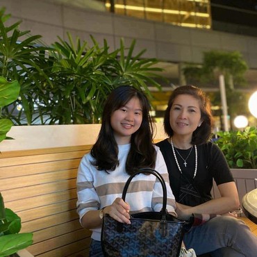 7 Sindiran Ibu Felicia Tissue ke Kaesang Pangarep & Nadya Arifta