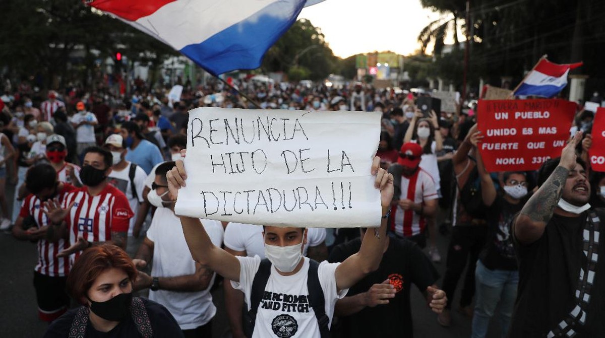FOTO: Paraguay Reshuffle Kabinet Usai Didemo Penanganan Covid