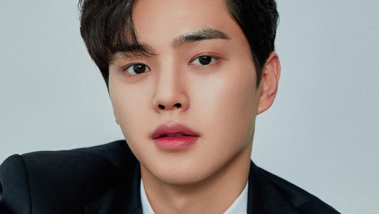 Pemain Drama Korea Love Alarm 2, Song Kang Pemain Drama Korea Love Alarm 2