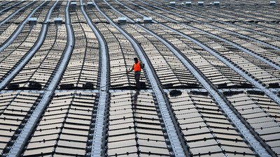 img-title Menyoal Energi Terbarukan di RUU EBT Rasa Nuklir