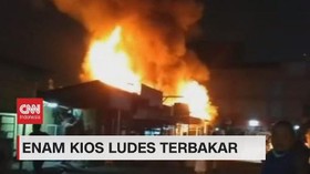 VIDEO: 6 Kios di Sidoarjo Ludes Terbakar