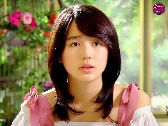 Memulai debut aktingnya sebagai Shin Chae Kyung, anak SMA biasa yang dijodohkan dengan seorang pangeran dalam drama Princess Hours pada tahun 2006 lalu. Kabarnya, drama ini akan dibuat ulang pada tahun 2021 dengan pemain baru / foto: mbcdrama