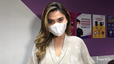 Disebut Masih Komunikasi dengan Billy, Hilda Vitria: Sekedar Aja