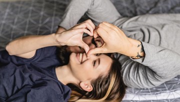 POSISI SEKS LOTUS BIKIN TIDUR NYENYAK
