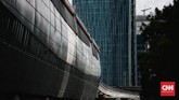 FOTO: Proyek Pembangunan LRT Kejar Target 2021 Progres pembangunan prasarana moda tranportasi berbasis rel ringan telah mencapai 82,64 persen per Januari 2021.