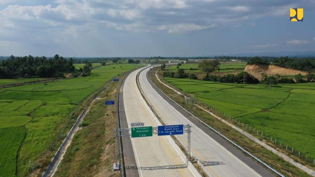 Berkat Jokowi, Lima Tol Baru Ini Bikin Jarak Serasa Sejengkal