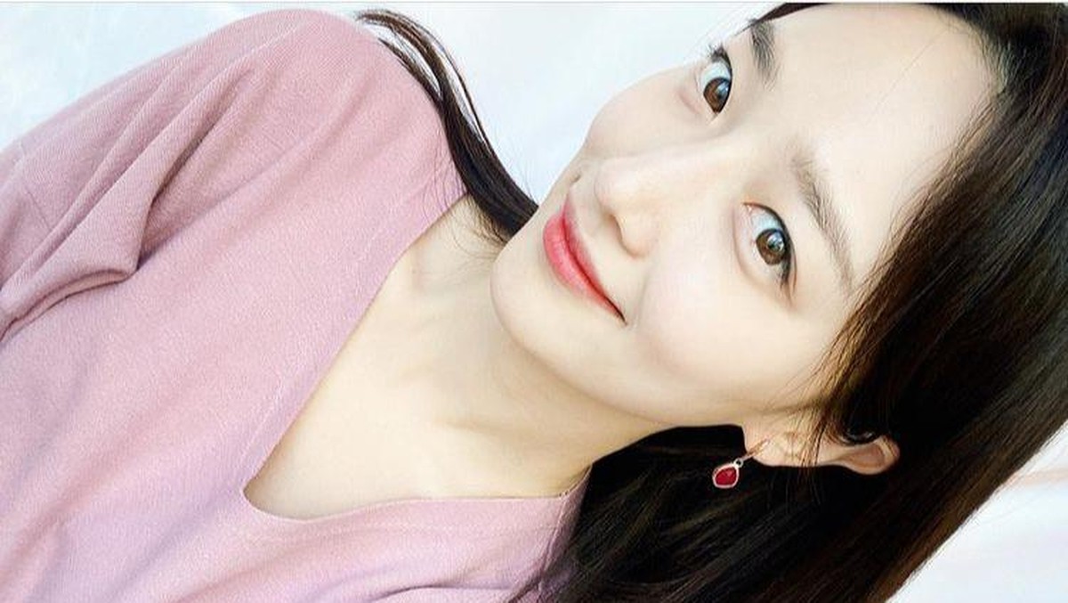 Aktris Pyo Ye Jin ditunjuk oleh pihak produksi drama Korea 'Taxi Drive' untuk menggantikan Naeun April&period; Berikut sosok Pyo Ye Jin&excl;