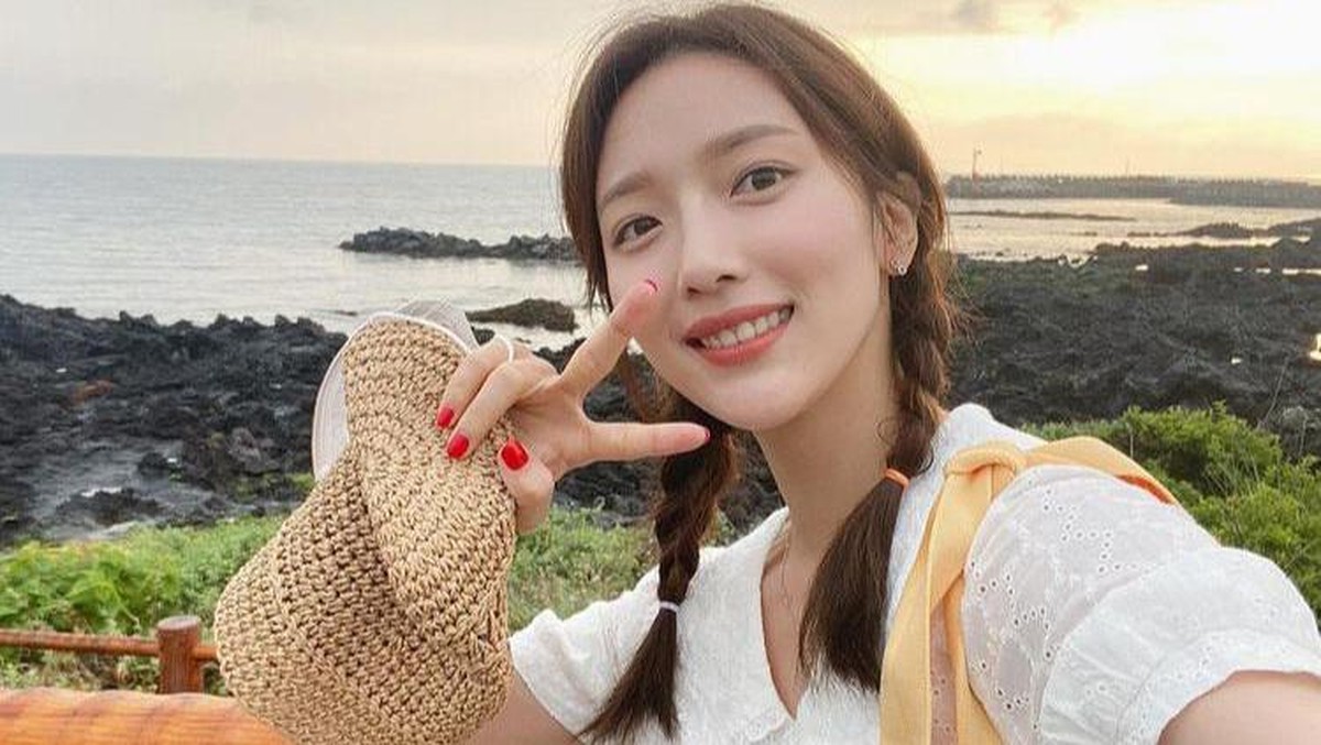 Aktris Pyo Ye Jin ditunjuk oleh pihak produksi drama Korea 'Taxi Drive' untuk menggantikan Naeun April&period; Berikut sosok Pyo Ye Jin&excl;