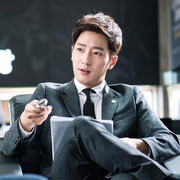 Lee Sang Yeob Dikabarkan Akan Bintangi Drama Baru 'Eve's Scandal'