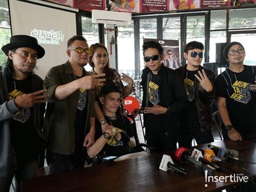 img-title Viral soal Ghosting, El Kasih Rilis Lagu Muntaber 'Mundur Tanpa Berita'
