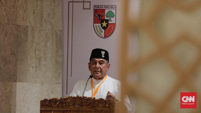 Tim penyidik KPK menggeledah rumah Ketua Umum ormas Pemuda Pancasila (PP) Japto Soerjosoemarno terkait kasus gratifikasi mantan Bupati Kukar.
