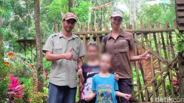 TRACY TRINITA DOAKAN ANAK-ANAK BULE PENIPU