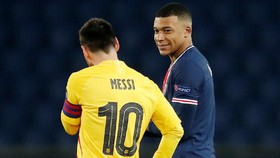 Mbappe Bikin Target Messi dengan Trio MMN Buyar