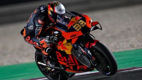 MotoGP Doha: Binder Tak Merasa Salah Buat Rossi Marah