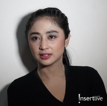 Jawaban Dingin Dewi Perssik Dituding Beli Tas Mewah Hasil Donasi