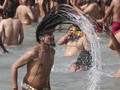 1.000 Orang India Positif Covid usai Ritual Mandi di Sungai