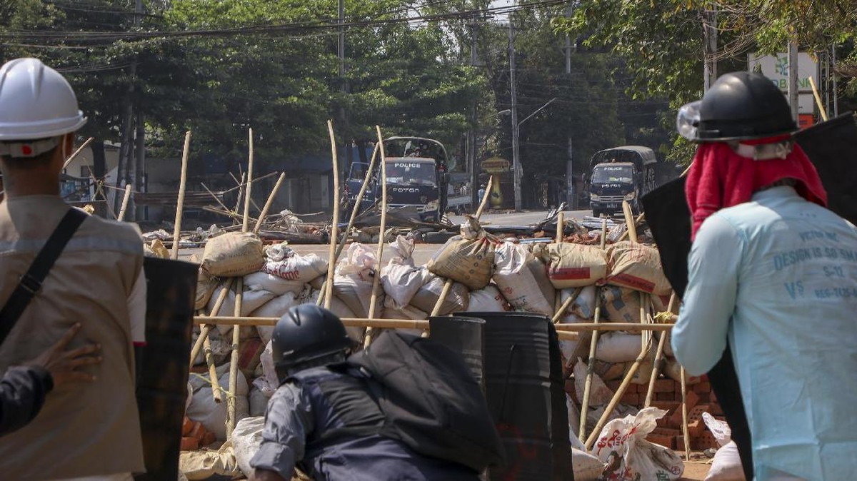 FOTO: Korban Tewas Protes Kudeta Myanmar Terus Berjatuhan