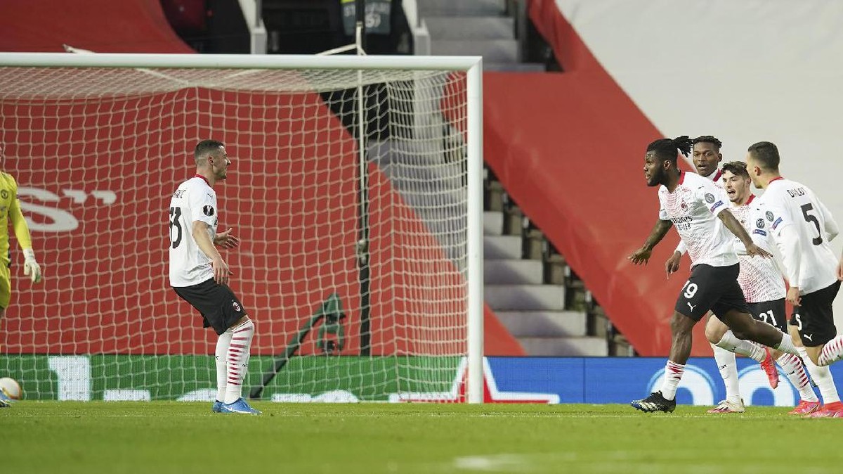 FOTO: Kemenangan Man Utd Dirampok Milan
