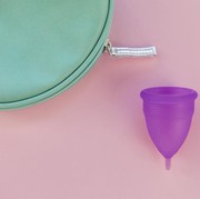 Tertarik Pakai Menstrual Cup? Ketahui Dulu Kelebihan dan Kekurangannya