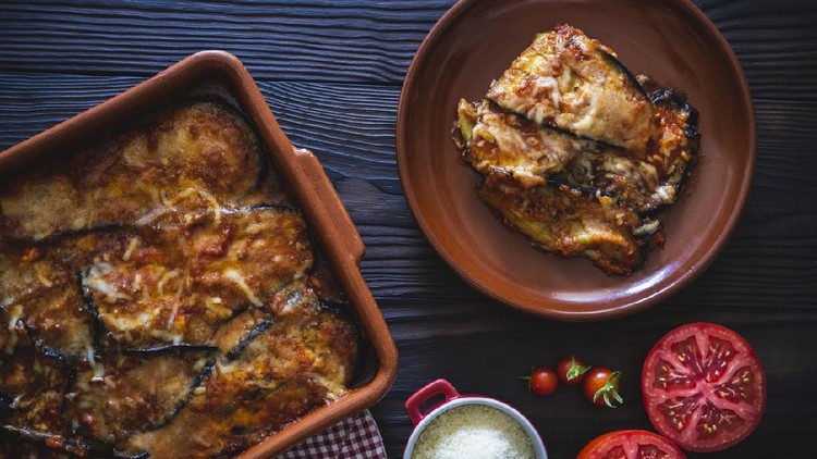 Eggplant parmesan vegan recipe also Aubergine Parmigiana italian vegetarian recipe with parmesan cheese and ingredients