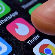 Perhatikan Tips Ini Agar Tetap Aman Berselancar di Aplikasi Kencan!
