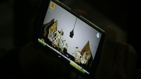 VIDEO: Pementasan Wayang Kulit Secara Daring di Semarang