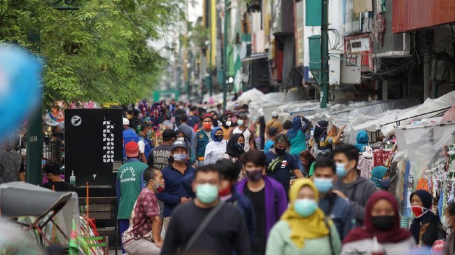Paguyuban PKL Malioboro, Yogyakarta, tak akan menggugat wisatawan yang mempersoalkan harga satu porsi pecel lele yang dinilai tidak wajar.